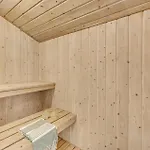 Holiday home Gorgeous In With Sauna