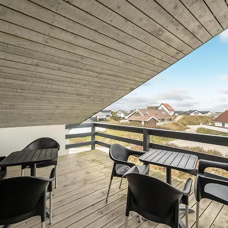 Holiday home Stunning In With Indoor Swimming Pool